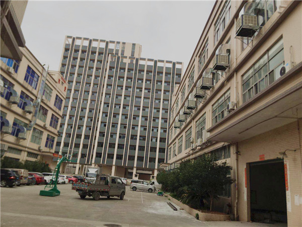 ЩԽoS܇(ch)gͨL(fng)Qأ